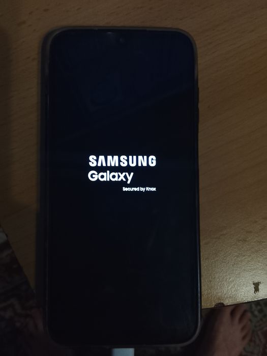 Продам Самсунг а25 5дж