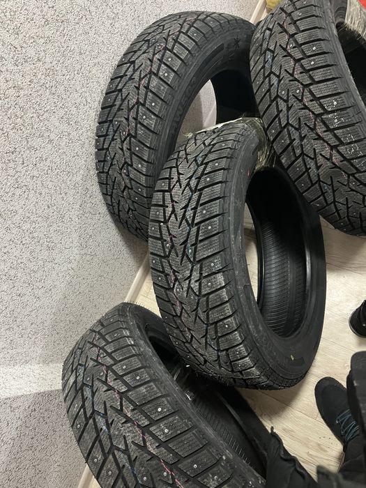 Продам диски с резиной на камри 75