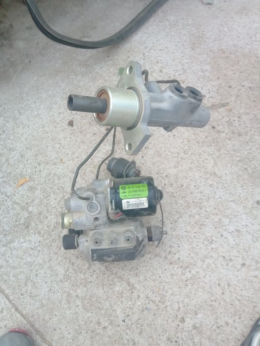 Pompa abs servo completa Bmw e36 316 poza la cod , stare perfecta