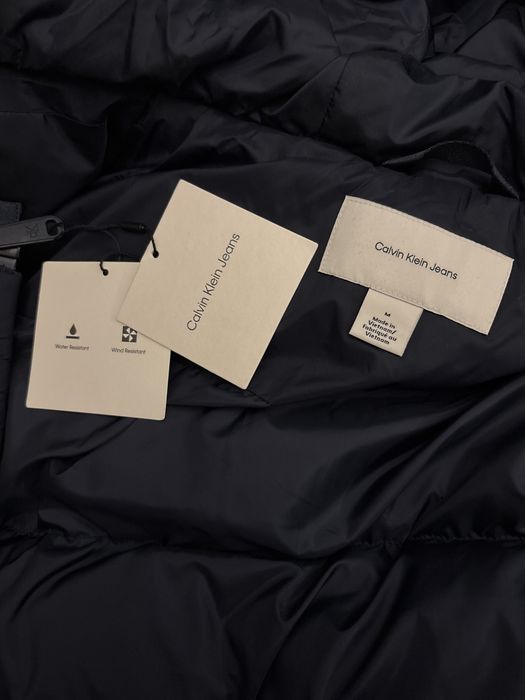 Calvin Klein яке