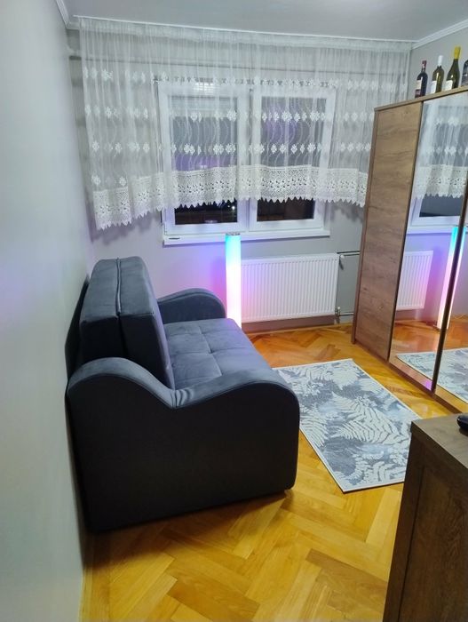 Vând apartament 3 camere