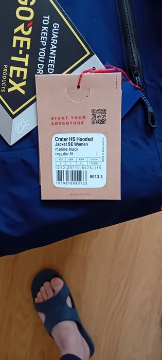 Mammut,  Jacheta de Dama  cu glugă crater hs,  disponibil Mărimea L