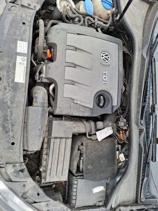 Injectoare Volkswagen Golf 6 Variant 1.6TDi 77kw 105cp CAYC E5 seria 03L130277B