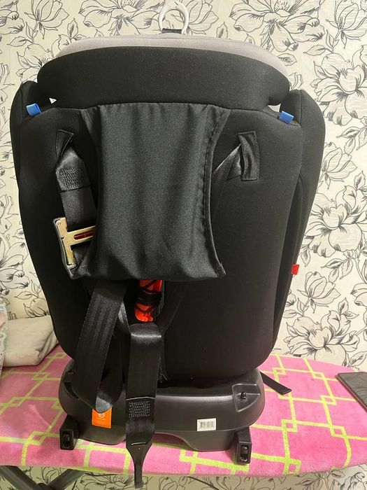 Автокресло Babyton