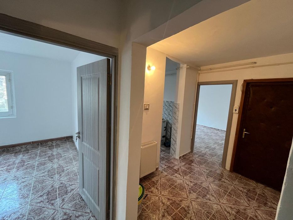 Apartament Târgoviște – Micro 12(zona Biomedica)-2 camere-Etaj 1