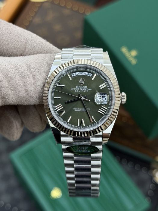 Rolex Day-Date Olive White Gold 40mm