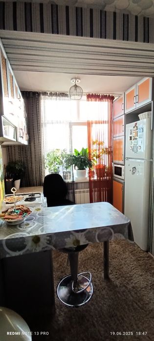 Продам 1 комнатную  квартиру полноценную в общежитии