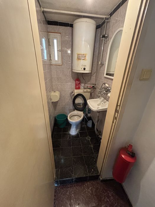 Дава се под наем Магазин в Варна, Център - 36 кв.м за 255 € - Снимка #3