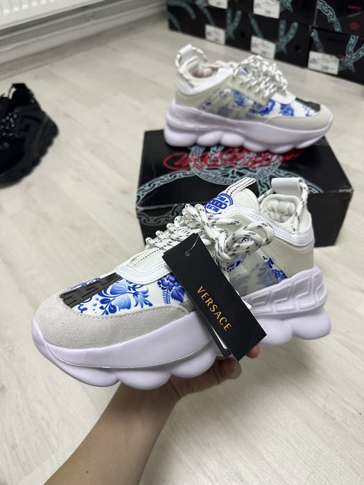 Versace Chain Reaction