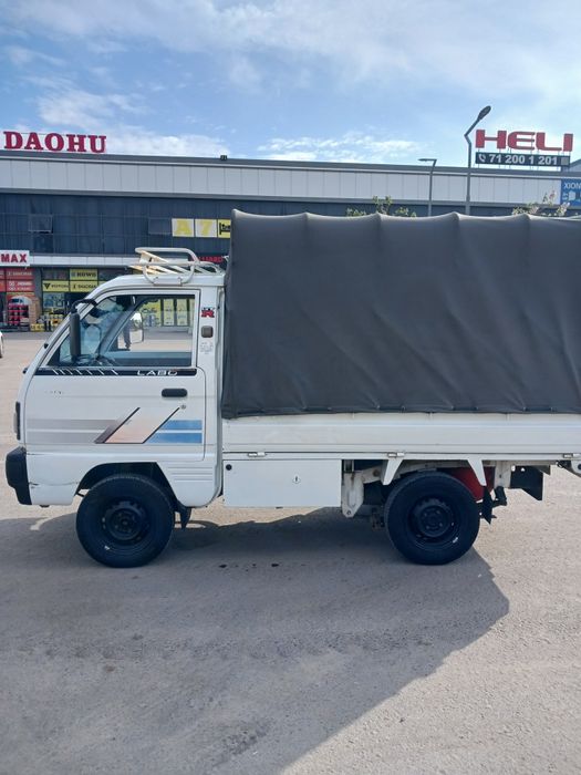 Дамас лабо килинган