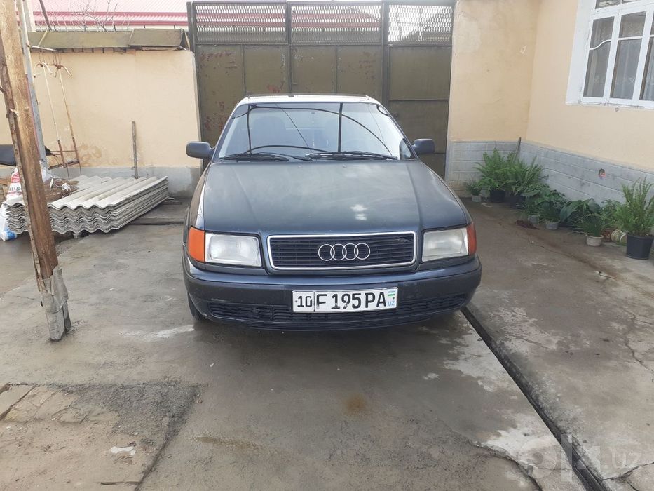 Audi c4.100 Sotiladi