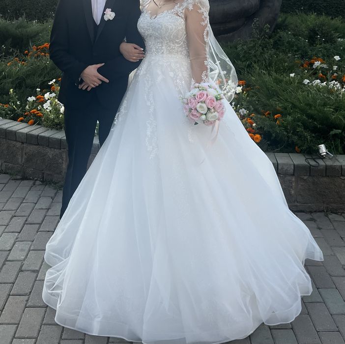 Продам свадебное платье