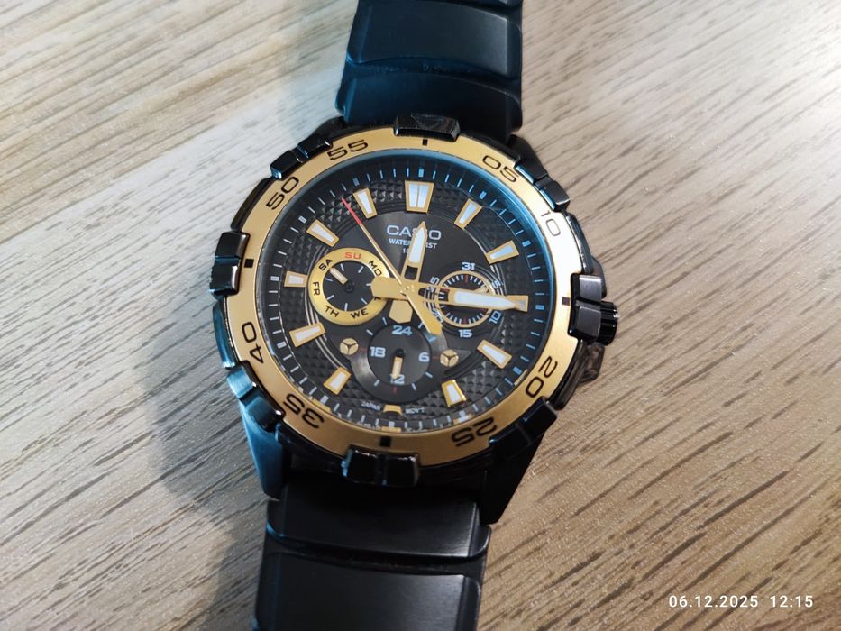 Часовник касио casio