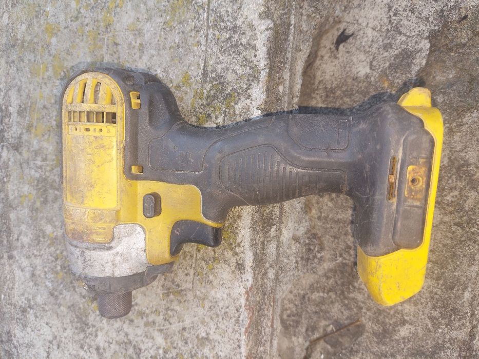 Filetantă Dewalt  18v