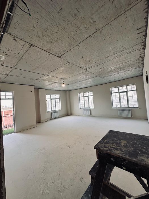 Продаю 4х комн квартиру