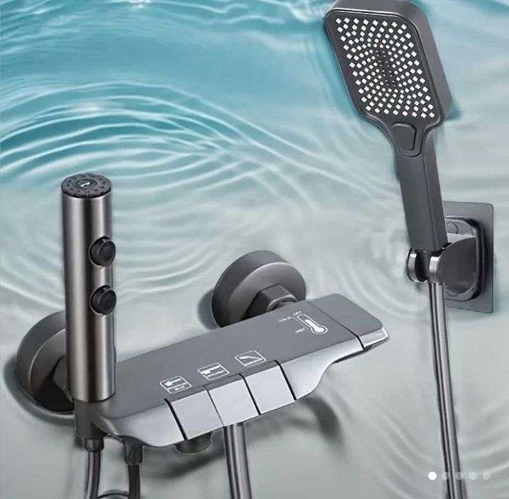 Спешно нов луксозна душ система