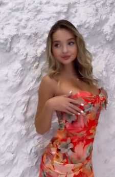 Продам / сарафан  платье на лето