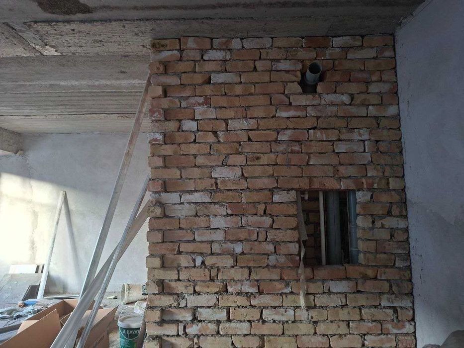 Квартира сотилади Иззат кучасида 43.98 кв каробка холатида