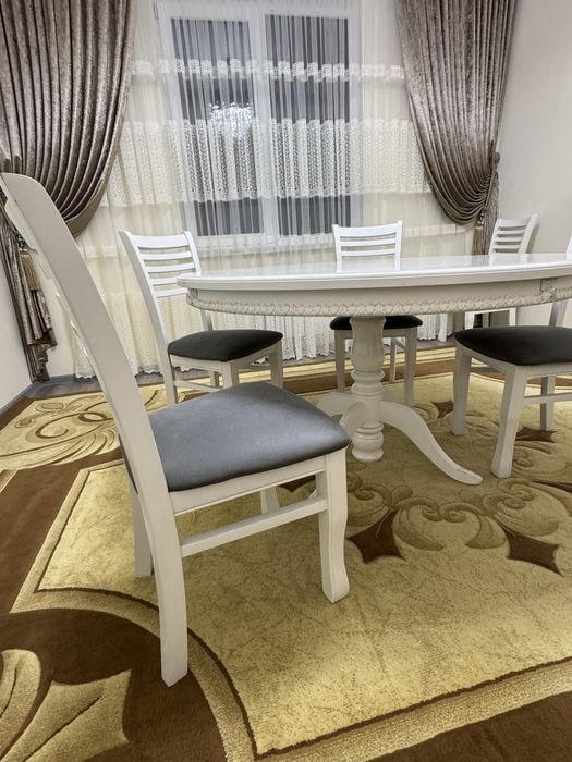 Стол стул МДФ материал калин ва жуддаям кулай 6та стули хам бор