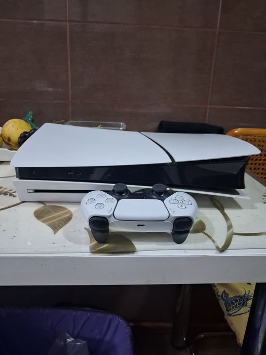 PlayStation 5 slim 1tb