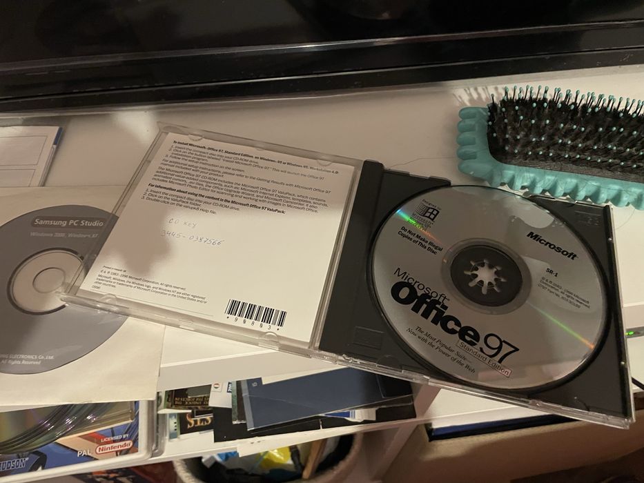 Дискове с програми 35бр!