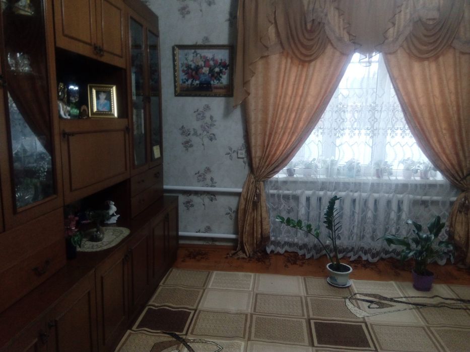 Дом продается в поселке Узынагаш
