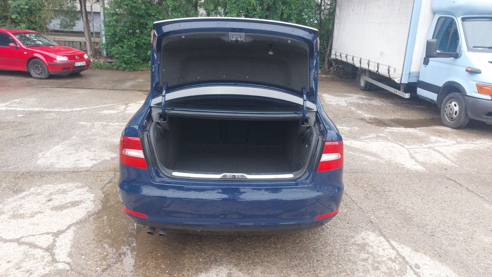 skoda superb 2014 16 diesel,6 +1 trepe manuala