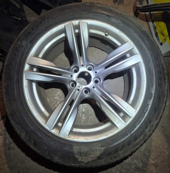 Roti complete R19 jante originale OEM BMW X5 F15 R19 M Style 467 M 19'' in doua dimensiuni fata 255/50/R19 spate  285/45/R19
