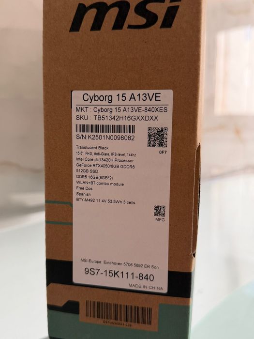 Laptop MSI Cyborg 15 A13VE / i5 - 13420H / 16 DDR5 / RTX 4050 - Nou