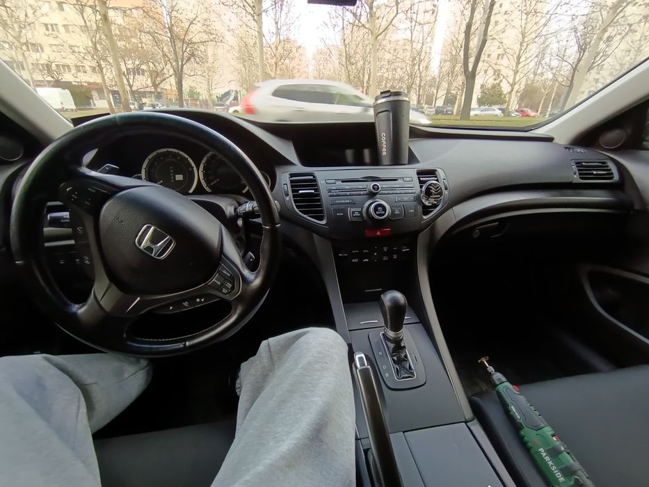 Honda Accord 2012 | 2.0 Benzină 156 CP | Automată |