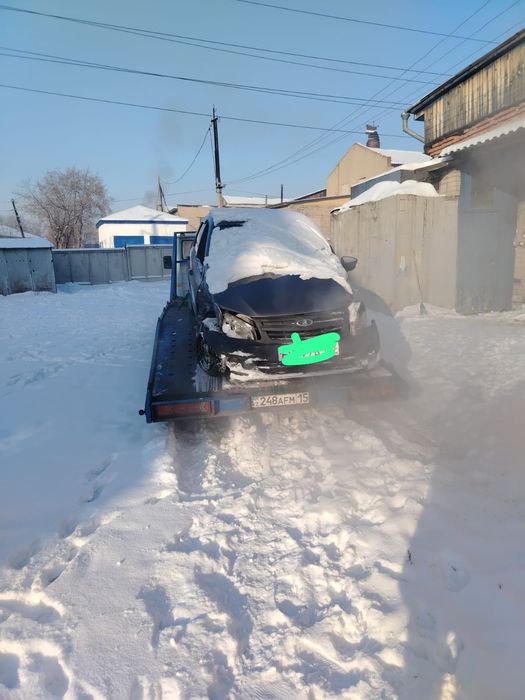 Машина после аварии, пишите на вотсап