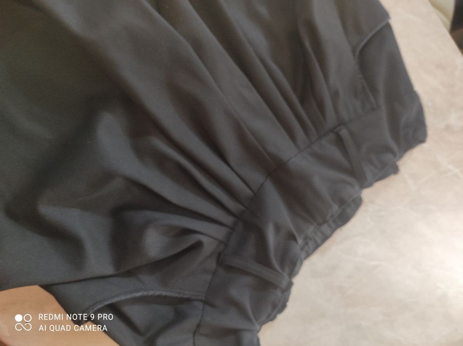 Елегантен панталон-25лв.