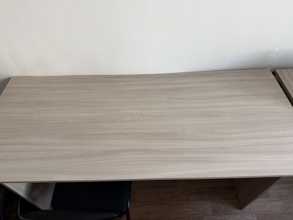 Столы офисные 2шт.