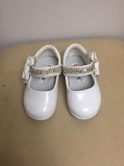 Обувь разного возраста