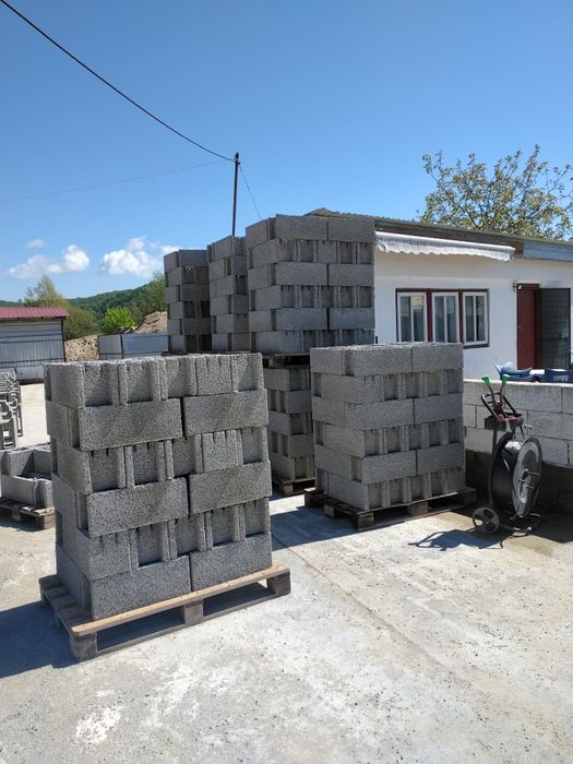 Sc produce si vinde boltari zidarie si fundatie, transport gratuit