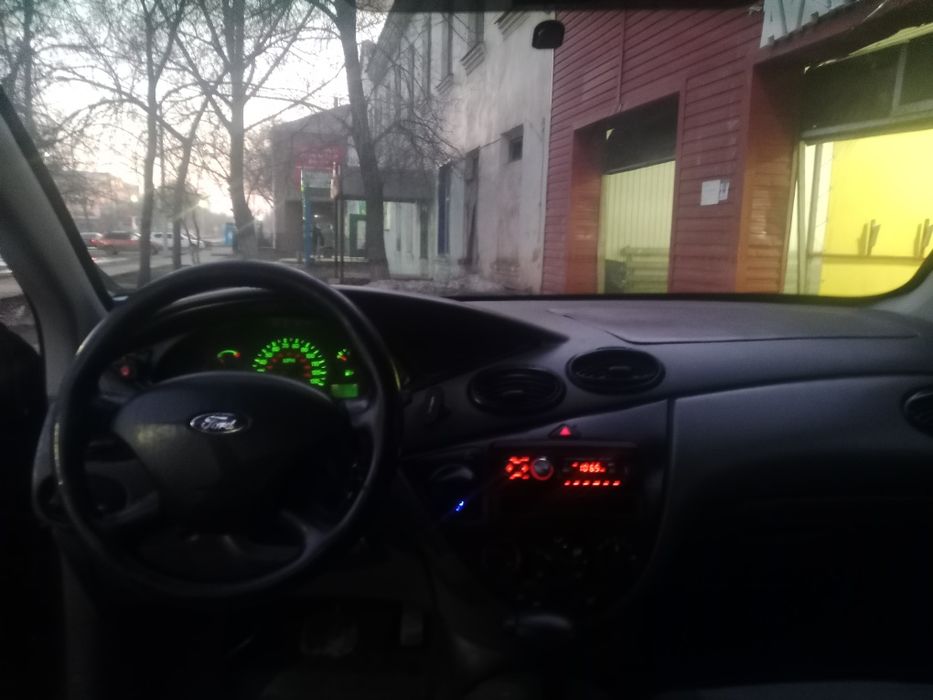 Продам форд фокус 1