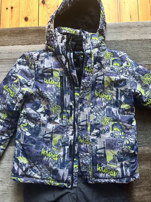 Продам лыжный костюм