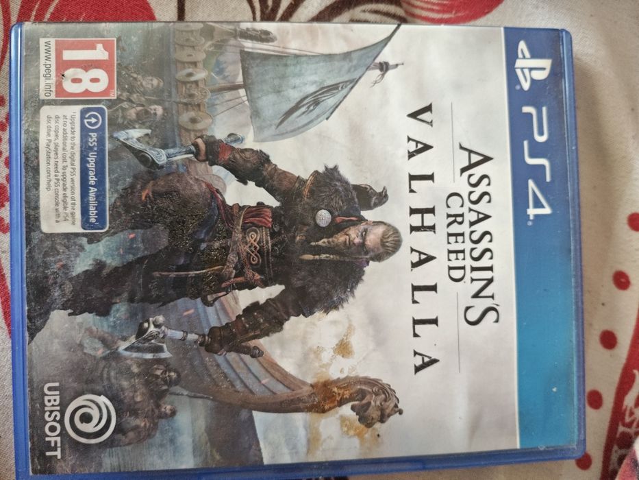 Vând PS4 slim  in stare perfecta de funcționare cu 2 joiysticiuri