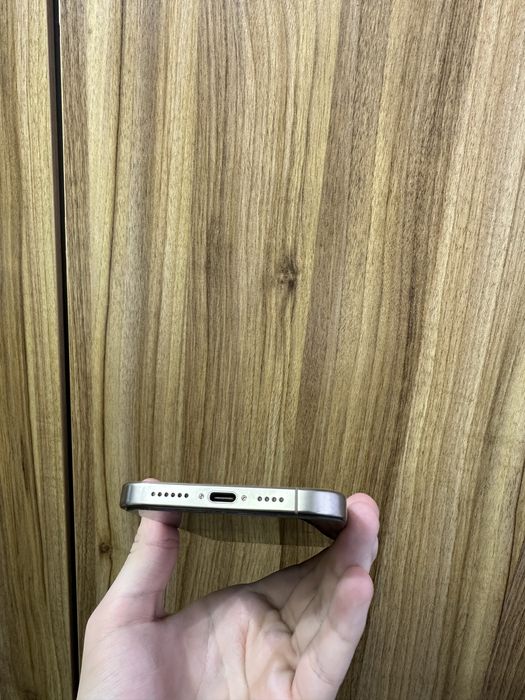 Iphone 16 pro max desert 256 gb 100% 236 sikl