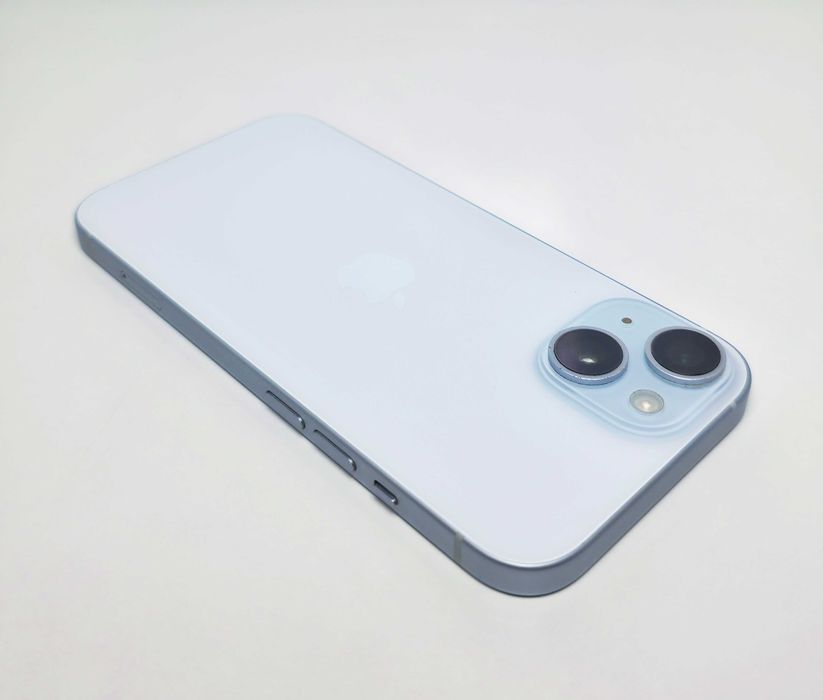 iPhone 15 256GB Blue