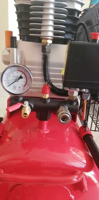 Компресор за въздух 200  Литра Vion Prov 12.5 Bar 360 L/Min 4Hp Усилен