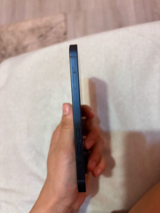 Telefon iphone 13