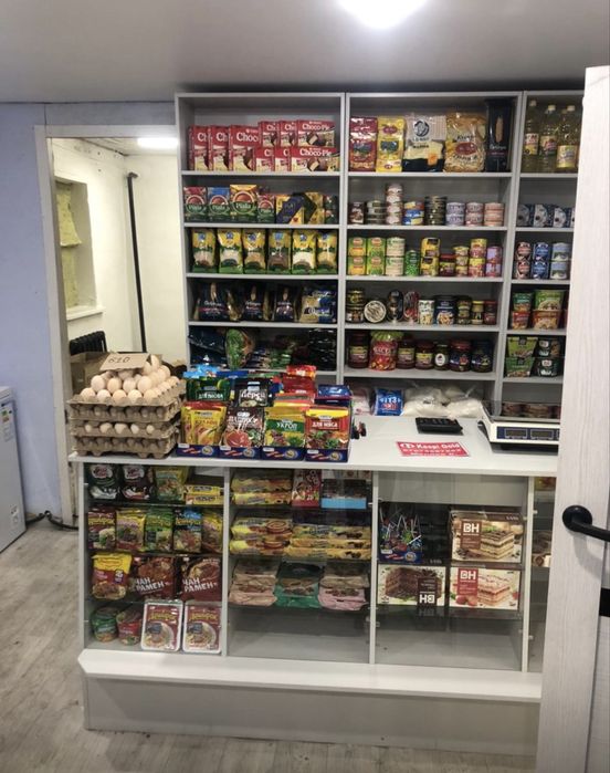 Продам мебель для магазина