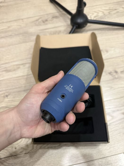 Микрофон usb takstar+стойка+поп фильтр продам
