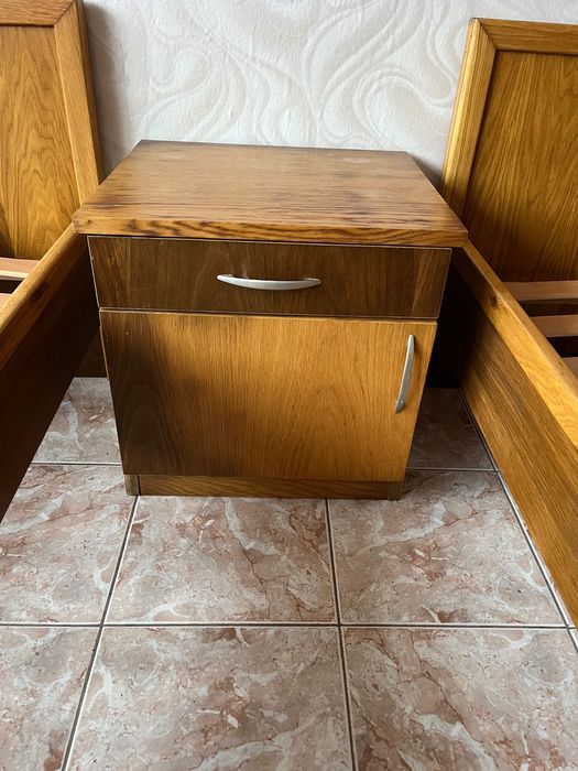 Комплект мебели за обзавеждане на спалня