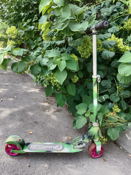 Продам самокат в отличном состоянии