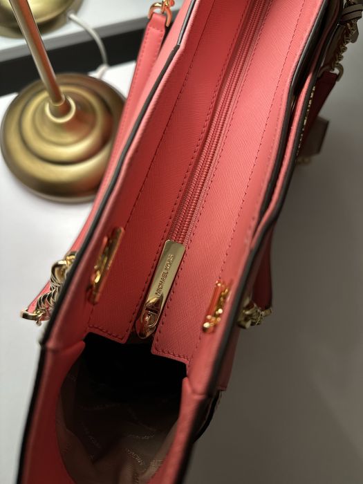 Michael Kors Jet Set Item LG X Chn Shldr Tote – Tea Rose