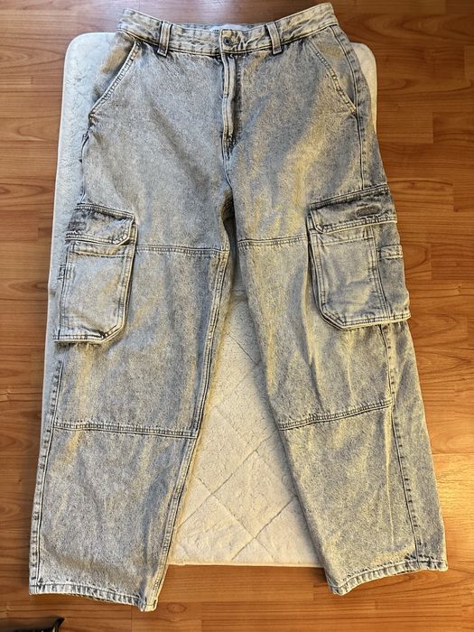 Blugi cargo bershka