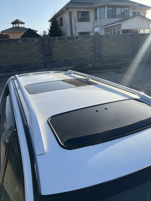 Mitsubishi chariot grandis