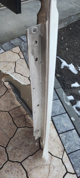 Правый Крыло на Прадо